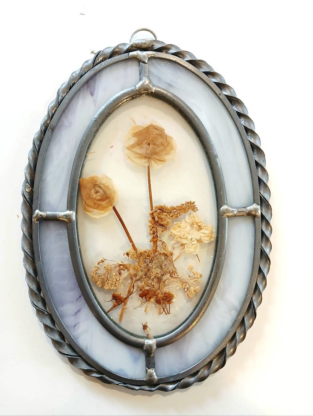 Vintage Oval Dried Flower Glass Wall Art in Cream and White